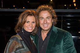 Marco has spent a lot of time in italy and speaks fluent italian. Marco Borsato En Leontine Samen Naar Ibiza Superguide