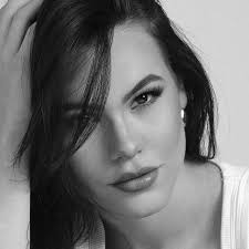 Taynah Smith (@taysmithf) • Instagram photos and videos