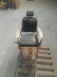 2 Berninghaus Hercules Antique Barber Chairs Barber Chair Barber Chair For Sale Antiques