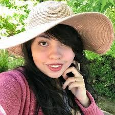 Vanessa Maciel's Instagram, Twitter & Facebook