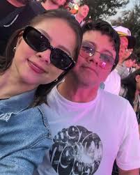 Como cada año: más viejos, el corona capital y cada vez menos fotos y  videos 🫢🫶🏻