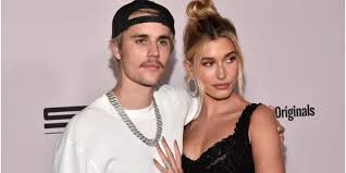Hailey bieber was born in arizona and raised in new york city. Hailey Bieber Dixie D Amelio Discuss Invasive Paparazzi In Video