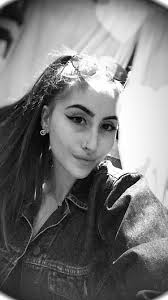 Gabby Larkin- Musician