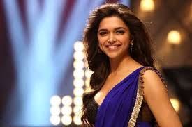 It because that beautiful actresses in bollywood uses foundation and ton of makeup to look the glitz and glamor of bollywood and its actresses always surprise us how can these beauties can look. Best Makeup And Beauty Secrets Of Bollywood Actresses
