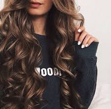 Long blonde hairstyles have always been associated with femininity, grace and elegance. Bella Montreal Hair Styles Long Hair Styles Curly Hair Styles