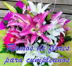 Si hoy es el cumpleaños de alguien especial, aquí les mostramos algunas dedicatorias para su amiga para mostrarle cuánto significa para ti. Frases De Amor Para Escribir Con Un Ramo De Flores