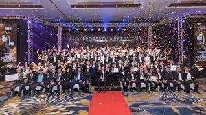 Mereka terpaksa menyewa rumah disebabkan bos mereka yang cerewet ingin pekerjanya sampai tepat pada waktunya. 2018 Propertyguru Asia Property Awards Recognise Hong Kong And Macau S Top Developers English News Rumah Com