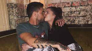 1.1 personal life & family. Endlich Erstes Knutschfoto Von Liam Payne Und Freundin Maya Promiflash De