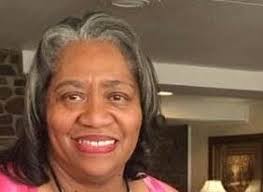 Karen Garland's Instagram, Twitter & Facebook