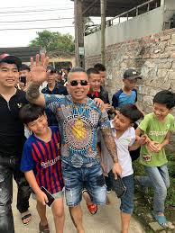Lúc 2h35 ngày 29/7, tổ công tác thuộc đội cảnh sát hình. DÆ°Æ¡ng Minh Tuyá»n ThÄƒm Ná»¯ Sinh Lá»›p 9 Bá»‹ Báº¡n Ä'anh Dan Máº¡ng Pháº£n á»©ng Tin Má»›i Máº¡ng Xa Há»™i