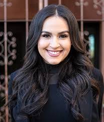 Arianna Moreno's Instagram, Twitter & Facebook