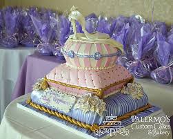 Pillows For A Princess Fondant Cake Palermo S