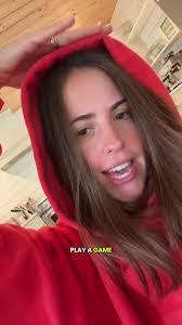 Yvette Bateman's Instagram, Twitter & Facebook