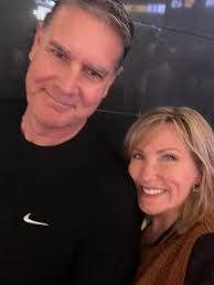 Sharon Ballinger's Instagram, Twitter & Facebook