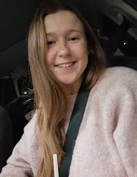 Introduction of a stay at home mom and entrepreneur