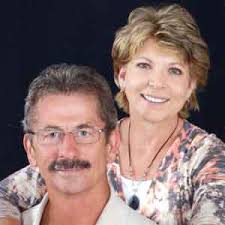 Duane and LaVonne Christofferson & Rick and Diane Knutson