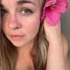 Where do local artists in OKC and Edmond area find artist friends?