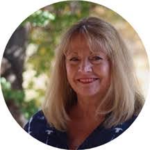 Shelley Horner's Instagram, Twitter & Facebook