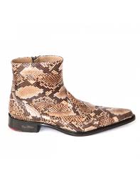 Laissez parler votre style avec nos chelsea boots, des chaussures classiques et anticonformistes à la fois. Bottines Homme Bottines Artisanales En Cuir De Qualite