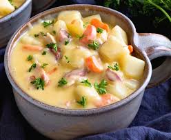 La Delicieuse Recette De Soupe Cremeuse Aux Patates Et Bacon Recettes De Cuisine Recette Soupe Et Recette Repas
