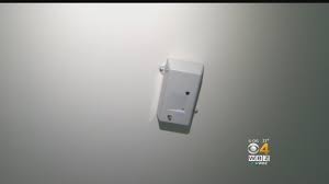 Throughout the hundreds of metals detectors i've passed at airports and government facilities, it has never set them off. Vape Detectors Installed In Bathrooms At Georgetown School Youtube
