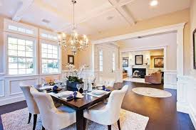 Whatever the reason, here are some ideas for bringing dramatic style to the space. Traditional Dining Room Decoration Ideas