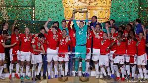 Vier monate später ist von diesem wackligen fc bayern nur noch wenig übrig:. Bayern Munich Show Character To Win Hard Fought Double Sports German Football And Major International Sports News Dw 25 05 2019