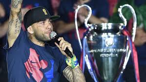 لويس ألبرتو سواريز دياز (بالإسبانية: Fc Barcelona La Liga Dani Alves Barcelona Were Like Muhammad Ali In The 2015 Final Marca In English
