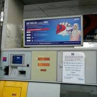 Namun bagi kes kehilangan kad pengenalan adalah di anggap kes kecemasan kerana kad pengenalan perlu sentiasa berada bersama pemilik sebagai tanda warganegara. Petron Bandar Baru Nilai Gas Station