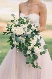 Have your weddings in myrtle beach, leave the details to us. Oldfield River Club Kali Katon A Lowcountry Wedding Blog Magazine Charleston Savannah Hilton Head Myrtle Beach Cascading Wedding Bouquets White Wedding Bouquets Lowcountry Wedding