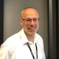 Jamil Holmes's Instagram, Twitter & Facebook