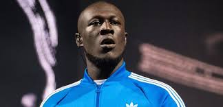Сергей шевченко — о трансфере ромелу лукаку в челси. Stormzy Angry After Newspaper Mistakes Him For New Manchester United Player Capital Xtra
