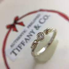 The rodeo circuit brings these four individuals together. Rare Authentic Tiffany Co Elsa Peretti Swan Diamond Silver Ring 6 50 Off Rrp Women S Fashion Jewelry Organisers Precious Stones On Carousell