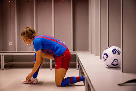 Fridolina rolfö (born 1993) is a swedish football player who plays as a forward for fc barcelona and the swedish national team.before she played in german bu. Fridolina Rolfo Signs Until 2023