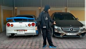 Paul Walker Gtr R34 Skyline With E300 Benz In 2020 R34 Skyline Photo Super Cars