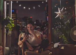 Adventurous flight attendant sydney's plans for a tropical christmas get delayed when she helps an unaccompanied minor get home to chicago to christmas connection. The Joy Of Connection Keeps Tradition Alive In Christmas Spot For Vodafone Ireland Lbbonline