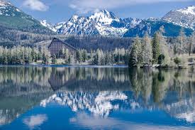 Circa zwei drittel der tatra gehören zur slowakei, ein drittel zu polen. Pleso Hohe Tatra Slowakei Kostenloses Foto Auf Pixabay