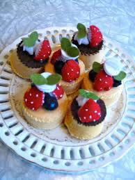 Yummy Felt Desserts For The Cafe Fruit Sugar Cookies Fruit Pizza Recipe Mini Fruit Pizzas