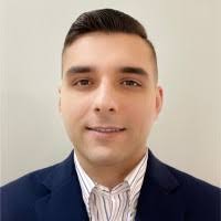 300+ profilů „Entler“