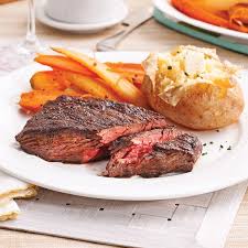 Recette Bavettes De Boeuf Marinees Et Carottes En Papillote Recipe Confort Food Food Food And Drink