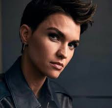 Ruby Rose Long Hair Google Search In 2020 Ruby Rose Style Ruby Rose Diamond Face Shape