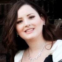 80+ perfiles de «Rosa Evelia»