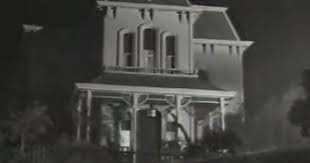 Remake of an episode from the tv series alfred hitchcock presents based on a teleplay by james bridges teleplay by fred walton . Pin On To Read Listen Watch