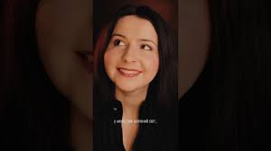 VIRA VIRNA читає вірш "А я тебе таки не варта!" (автор пані❤️золотко) #вірш  #поезіяукраїнською