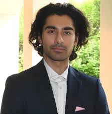 Elise Pyle's Instagram, Twitter & Facebook