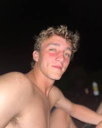 Born in the USA 🇺🇸