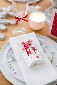 2020 nouveau support de bougie chauffe plat de carrousel en métal rotatif de rotation chaude lumière de support cadeau de noël~a. Tuto Cadeau De Noel Pour L Invite Deco Table Noel Table De Noel Noel