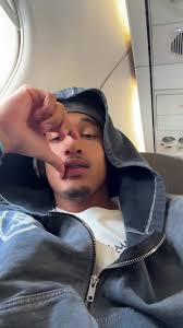 @$ this sweatshirt comfy ash gang 🙏🏽