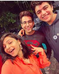 Rishi Diksha And Sanjay Best Siblings Ever Always Love Them Ri Vlogs Ke Sitare Famous Youtubers Brother And Sister Love Youtubers