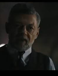 It's genuinely insane how even years after it happened, they still haven't  resurrected Alfred. Do you think they might keep him dead for good? :  r/batman